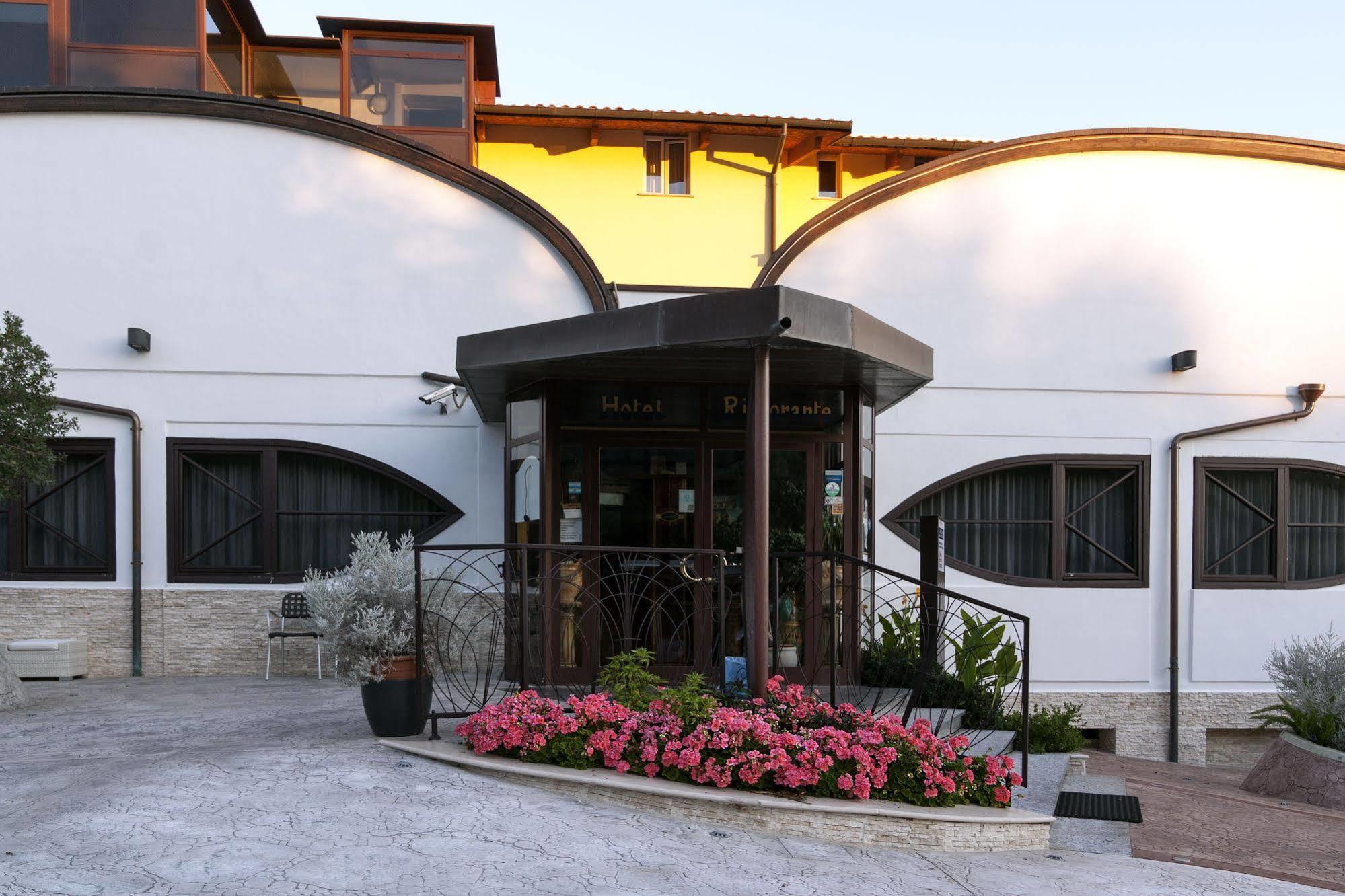 Casa Ferretti Di Ferretti Village Silvi Marina Εξωτερικό φωτογραφία